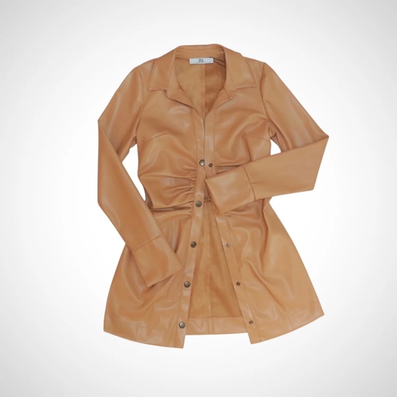 Draped Leather Button Mini - Picture 5 of 6